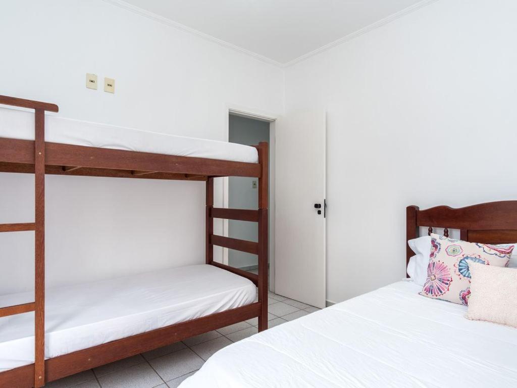 Apartamento Espacoso Com Ar Condicionado E Wi-Fi, A 100 Metros Da Praia - Edificio Estoril Ubatuba Exterior foto